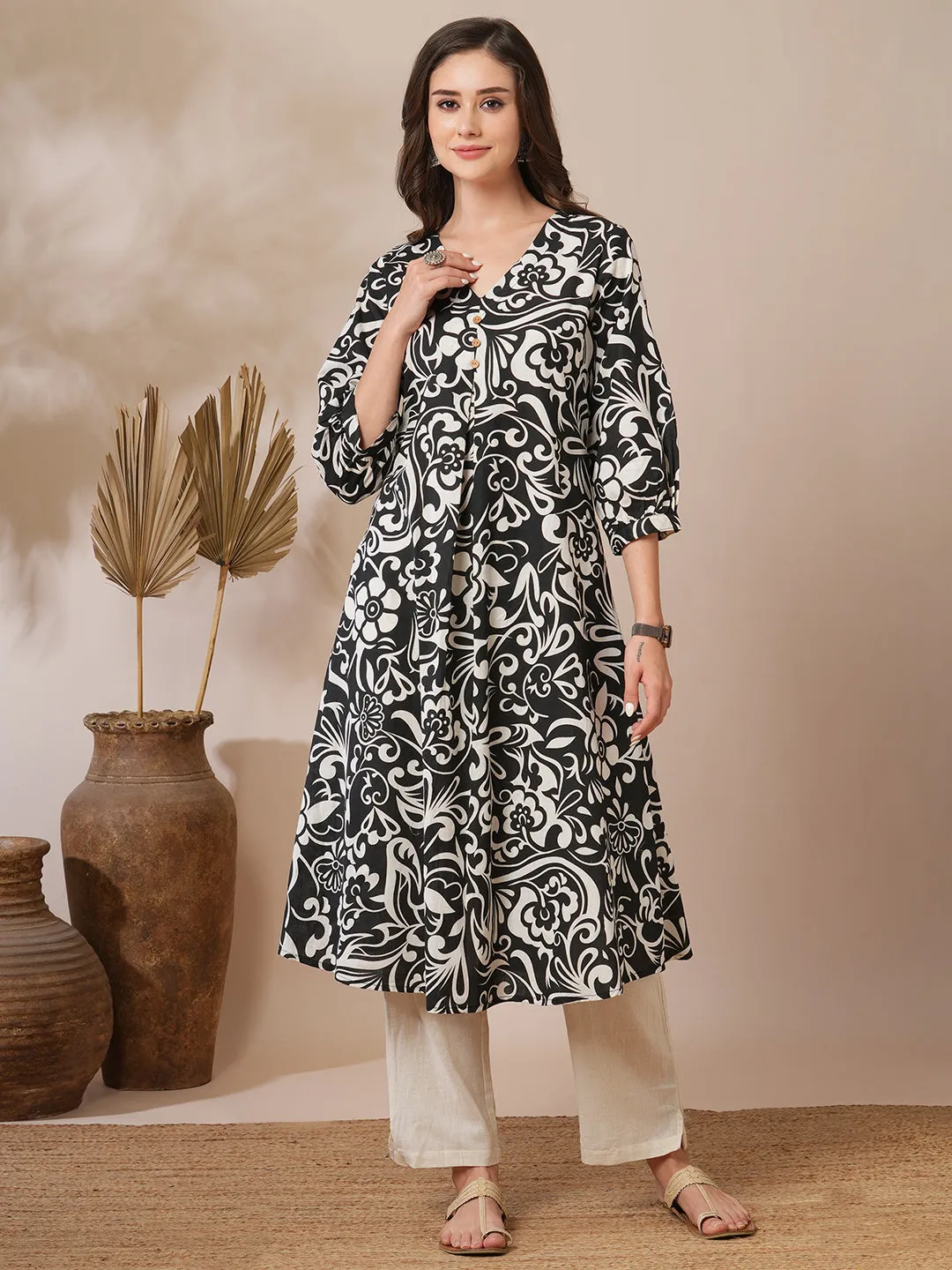 Abstract Floral Printed A-Line Pleated Kurta with Pant - Black