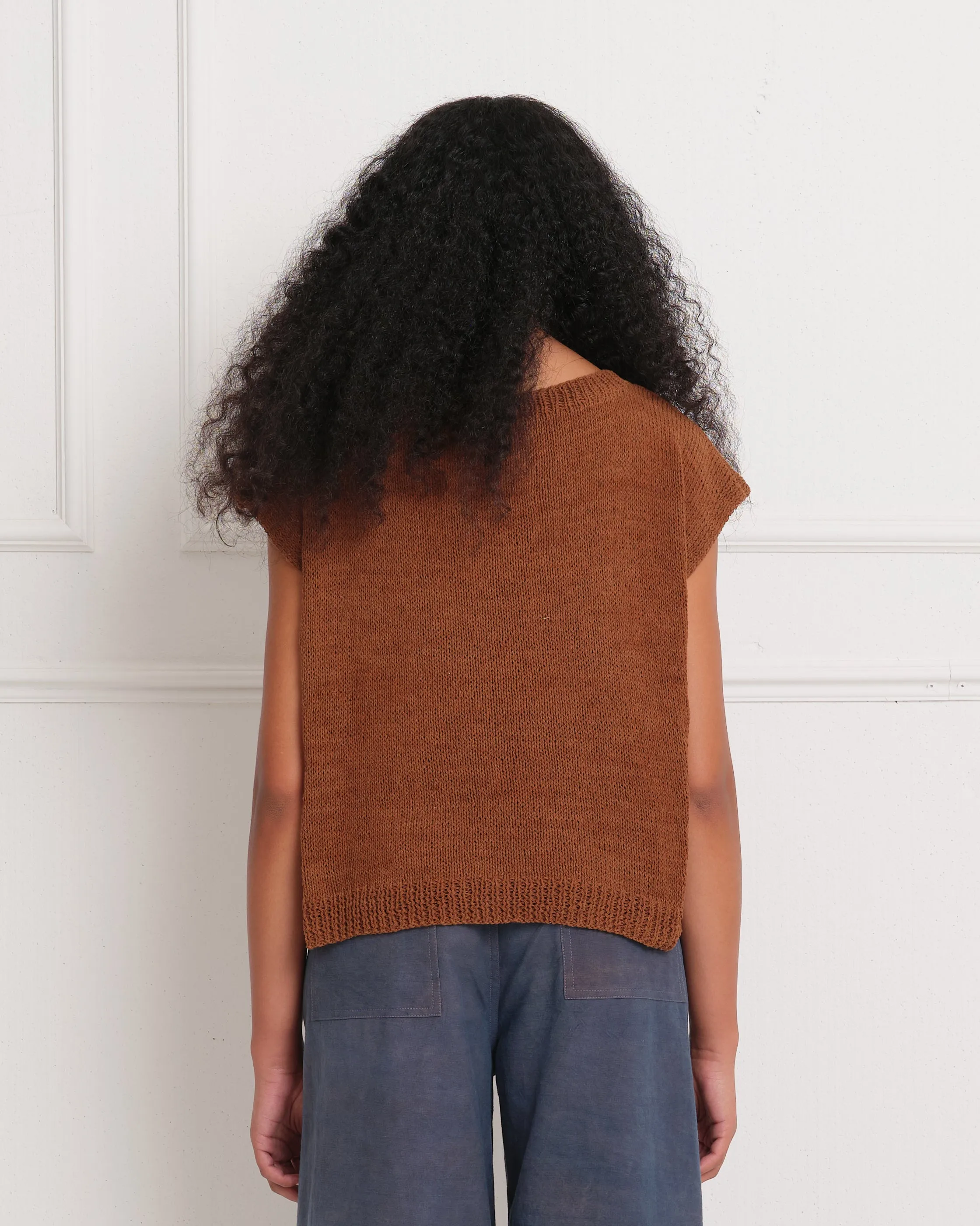 Button Knit Vest - Brown Contest