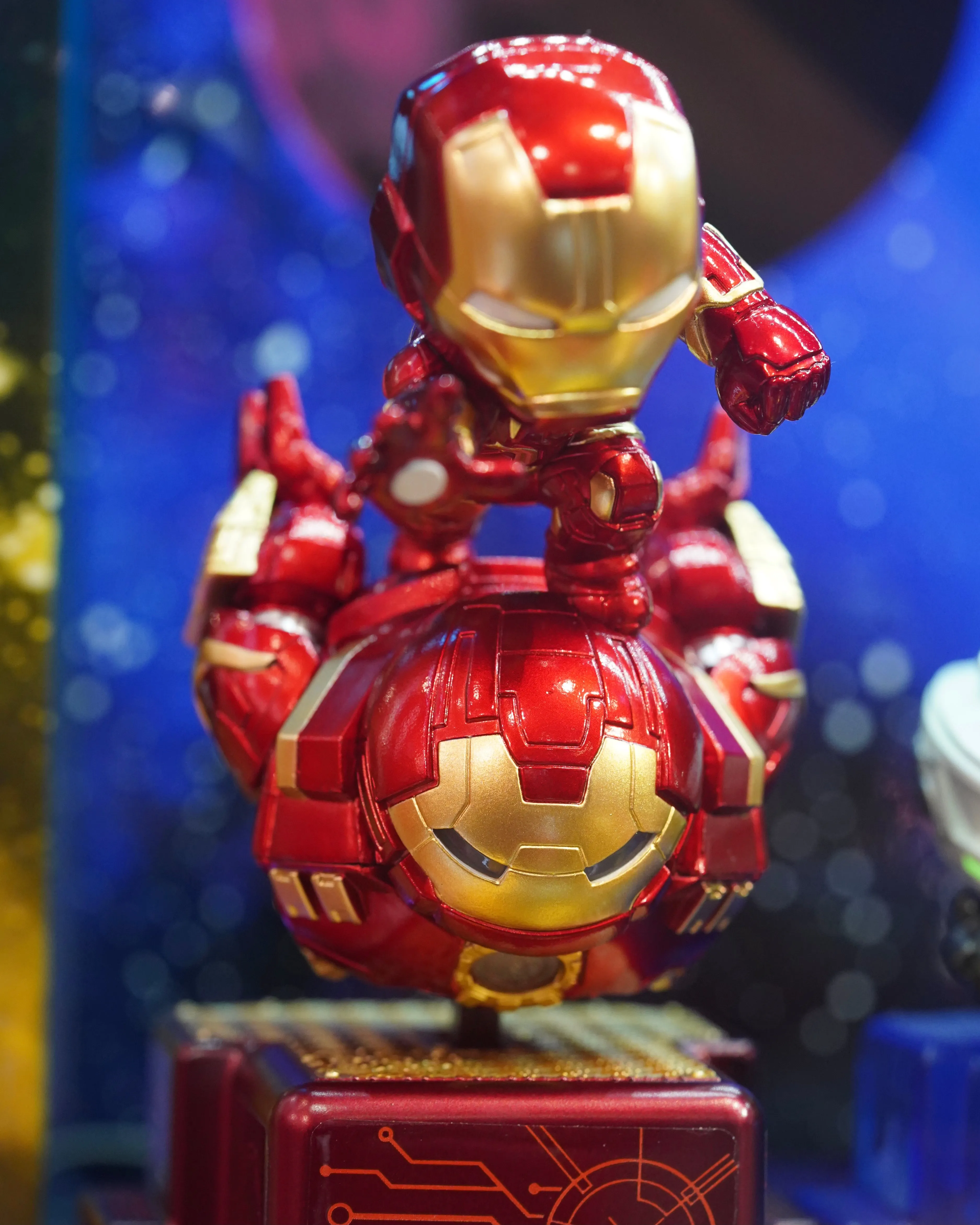 Hot toys Cosbaby Ironman and Hulkbuster CosRider